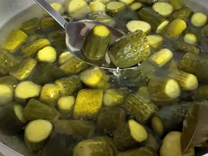 Приготовление огруцов по-фински